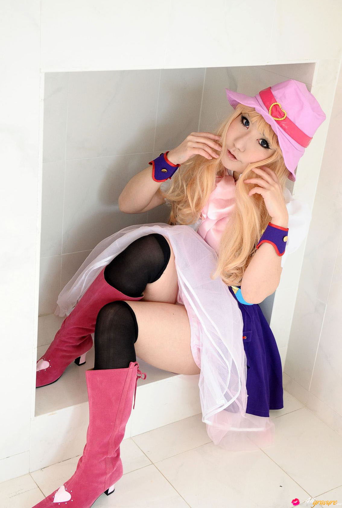 [allgravure][10-17] love